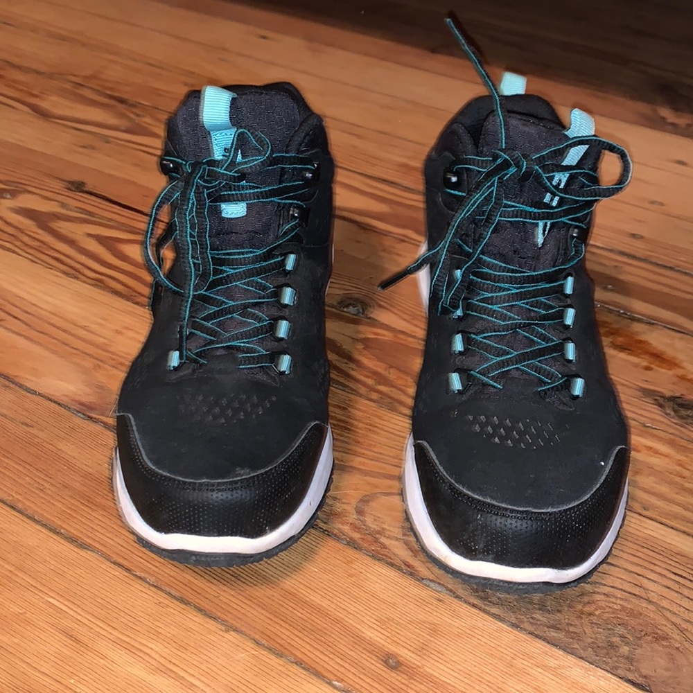 Northside Benton waterproof boots.